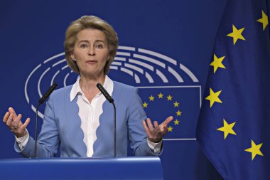 Ursula von der Leyen ve Avrupa Parlamentosu Başkanı D