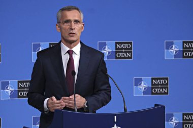 Genel Sekreter Jens Stoltenberg B'de basın toplantısı düzenledi