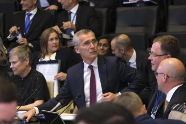 NATO savunma bakanları Brüksel ve Belçika'da bir araya geldi