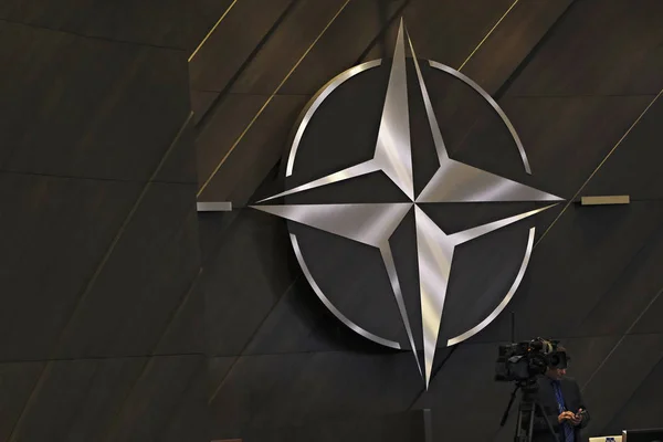 Засідання міністрів оборони НАТО в Брюсселі, Бельгія — стокове фото