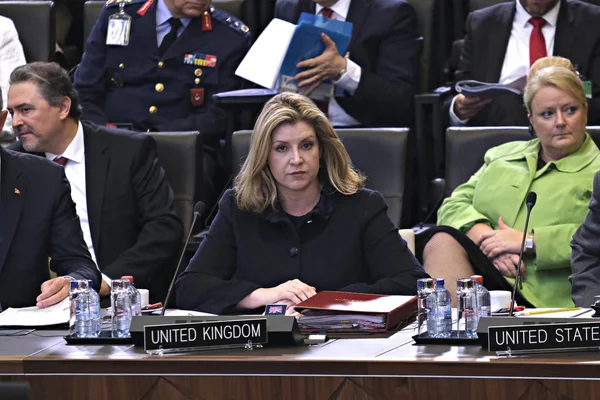 Засідання міністрів оборони НАТО в Брюсселі, Бельгія — стокове фото
