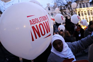 Aktivistler Brüksel ve Belçika'daki idamları protesto etti.