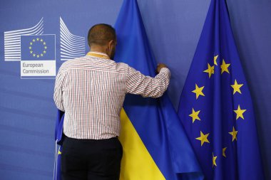 Ukrayna Cumhurbaşkanı Volodymyr Zelensky B Avrupa Komisyonu'nda ziyaret etti