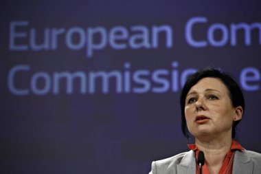 AB'nin Adaletkomiseri Vera Jourova basın toplantısı düzenledi