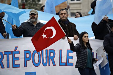 Aktivistler Brussel Uygur MüslümanlarA Çin Tedavi Protesto