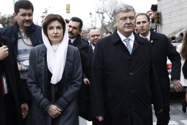 İstanbul, Türkiye. 6 Ocak 2019. Ukrayna Cumhurbaşkanı Petro Poroşenko St George Katedrali Epifani Günü kutlamaları katıldı.