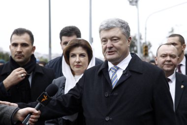 İstanbul, Türkiye. 6 Ocak 2019. Ukrayna Cumhurbaşkanı Petro Poroşenko St George Katedrali Epifani Günü kutlamaları katıldı.