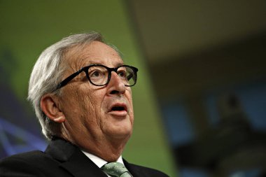 AB Komisyonu Başkanı Jean-Claude Juncker vizyonunu sundu