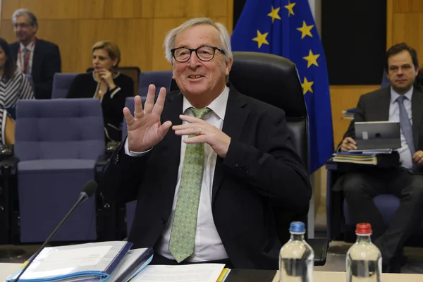 Reunión semanal del Colegio de la Comisión Europea en Bruselas, B — Foto de Stock