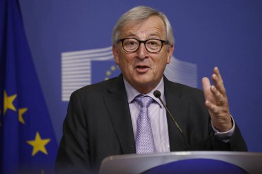 Brüksel, Belçika. 11 Haziran 2019. Arnavutluk Başbakanı Edi Rama ve Avrupa Komisyonu Başkanı Jean-Claude Juncker toplantının ardından basın toplantısı düzenlediler..