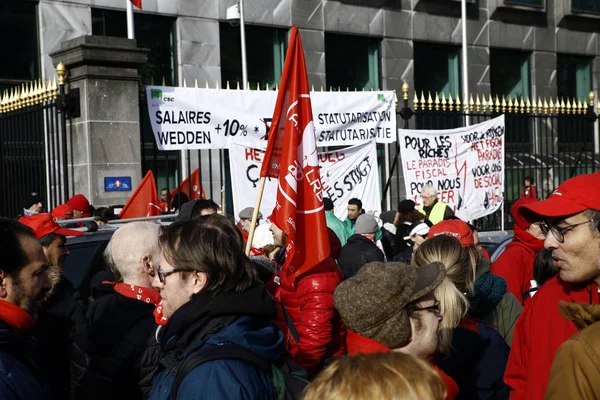 Huelga general de los sindicatos en Bruselas, Bélgica . — Foto de Stock