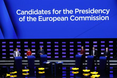 A debate of the candidates to the presidency of the Commission i clipart