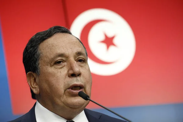Ministro de Asuntos Exteriores tunecino Khemaies Jhinaoui en Bruselas, Bélgica — Foto de Stock