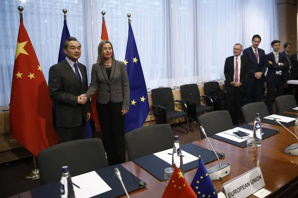 Dialog strategiczny UE-Chiny na szczeblu ministra spraw zagranicznych w bruss — Zdjęcie stockowe