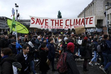 Göstericiler B iklim değişikliğine karşı bir protesto katılmak