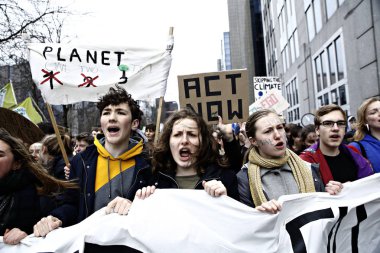 Göstericiler B iklim değişikliğine karşı bir protesto katılmak