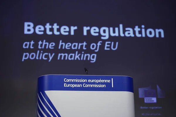 EU Press conference to take stock of the Better Regulation Agend — Stock Photo, Image