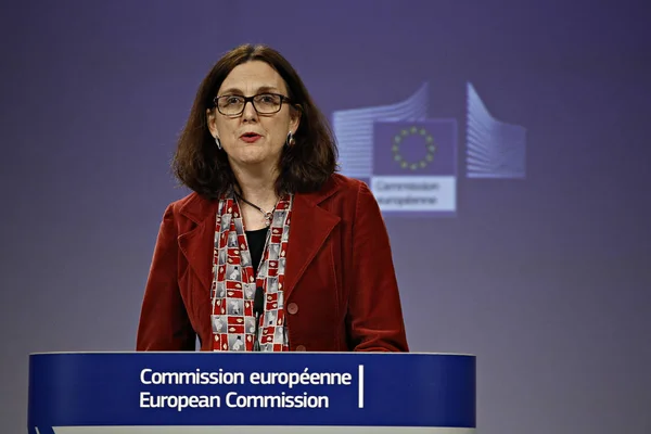 Comunicado de prensa de la Comisaria Europea Cecilia MALMSTROM sobre —  Fotos de Stock