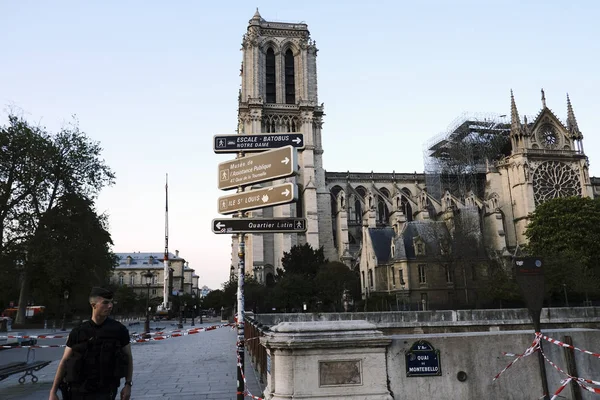 Külső Kilátás Notre Dame Paris Katedrális Párizsban Franciaországban Április 2019 — Stock Fotó