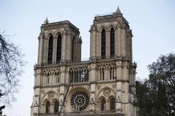 Külső Kilátás Notre Dame Paris Katedrális Párizsban Franciaországban Április 2019 — Stock Fotó