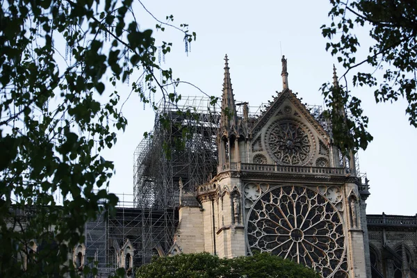 Külső Kilátás Notre Dame Paris Katedrális Párizsban Franciaországban Április 2019 — Stock Fotó