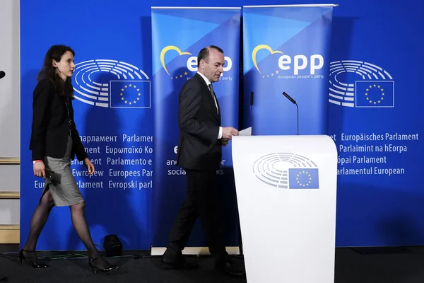 Manfred Weber, leader del Partito popolare europeo dà una p — Foto Stock