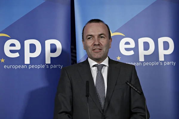 Manfred Weber, líder del Partido Popular Europeo da una p — Foto de Stock