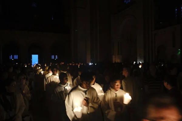 Priests Bless Holy Fire Easter Vigil Mass Basilica Sacred Heart — Stock Photo, Image