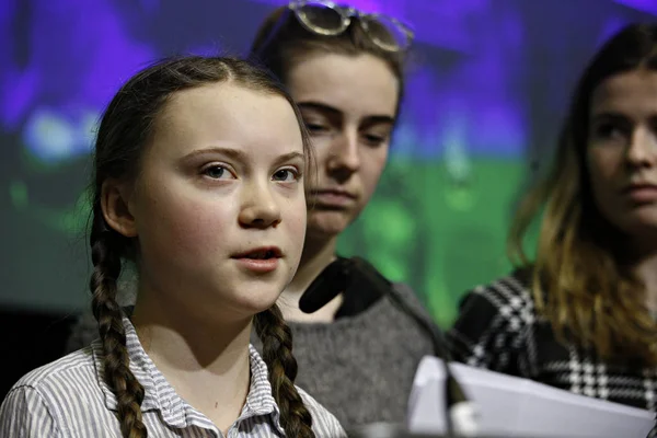 İsveçli çevre aktivisti Greta Thunberg bir konferansa katıldı