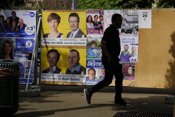 即将到来的联邦和欧洲e的竞选活动海报 — 图库照片