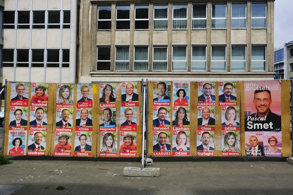 即将到来的联邦和欧洲e的竞选活动海报 — 图库照片