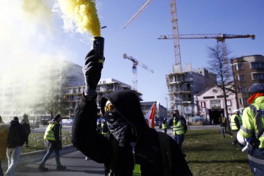  Belçika'nın başkenti Brüksel'de sarı yelekprotesto yürüyüşü