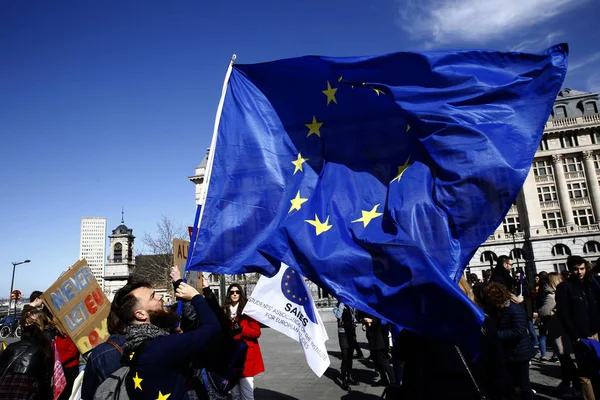Demostración a favor de la Unión Europea en Bruselas, Bélgica — Foto de Stock