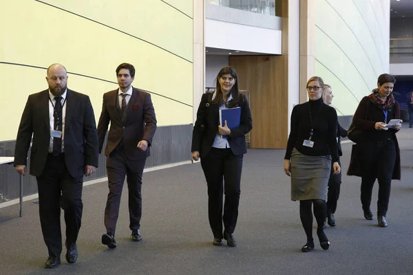 Parlamento de la UE audicionará a los tres candidatos a los principales profesionales de la UE —  Fotos de Stock