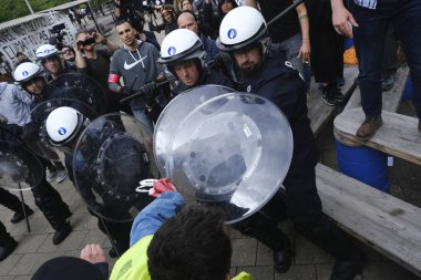 Brüksel'de sarı yelek protestosu, Belçika