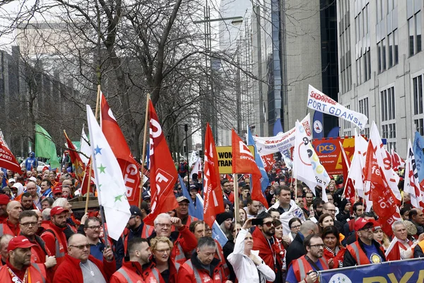 A TR-ágazat európai képviselőinek tiltakozó gyűle — Stock Fotó