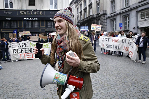 Διαμαρτυρίες ακτιβιστών για το κλίμα στις Βρυξέλλες, Βέλγιο — Φωτογραφία Αρχείου