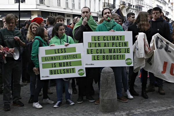 ベルギーのブリュッセルで気候活動家が抗議 — ストック写真