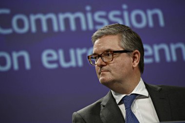 Komiserler Mariya Gabriel ve Julian King tarafından basın toplantısı