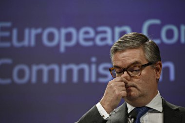 Komiserler Mariya Gabriel ve Julian King tarafından basın toplantısı