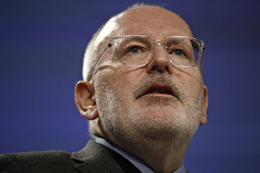 Bir sustainabl doğru Yansıma Kağıt basın toplantısı