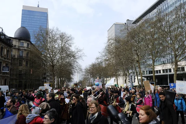 Demonstração "Ascensão ao Clima" Bruxelas, Bélgica — Fotografia de Stock