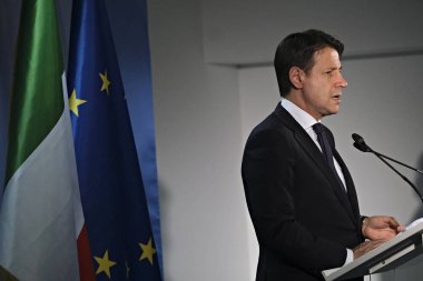  İtalya Başbakanı Giuseppe Conte, Belçika'nın başkenti Brüksel'de düzenlenen Avrupa Konseyi zirvesinin ardından basın toplantısı düzenledi2 Temmuz 2019.