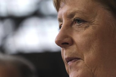 Brüksel, Belçika. 30. Haz. 2019. Almanya Başbakanı Angela Merkel, Ab zirvesi nin sonunda basın toplantısı düzenledi. 