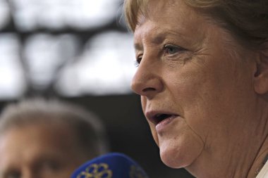 Brüksel, Belçika. 30. Haz. 2019. Almanya Başbakanı Angela Merkel, Ab zirvesi nin sonunda basın toplantısı düzenledi. 