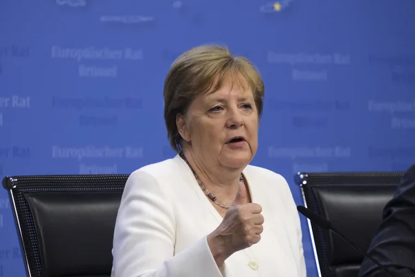 比利时布鲁塞尔 2019年7月1日德国总理安格拉 默克尔在欧盟峰会闭幕时举行媒体会议 — 图库照片