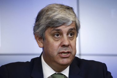 Eurogroup maliye bakanları m sonuçlarında basın toplantısı