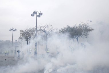 Paris'te Sarı Yelekler Protesto, Fransa