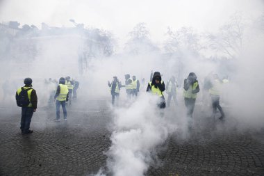 Paris'te Sarı Yelekler Protesto, Fransa