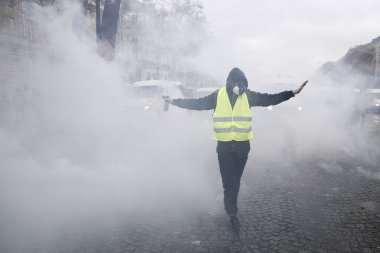 Paris'te Sarı Yelekler Protesto, Fransa